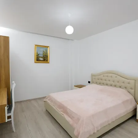 Edri 아파트 Gjirokastër